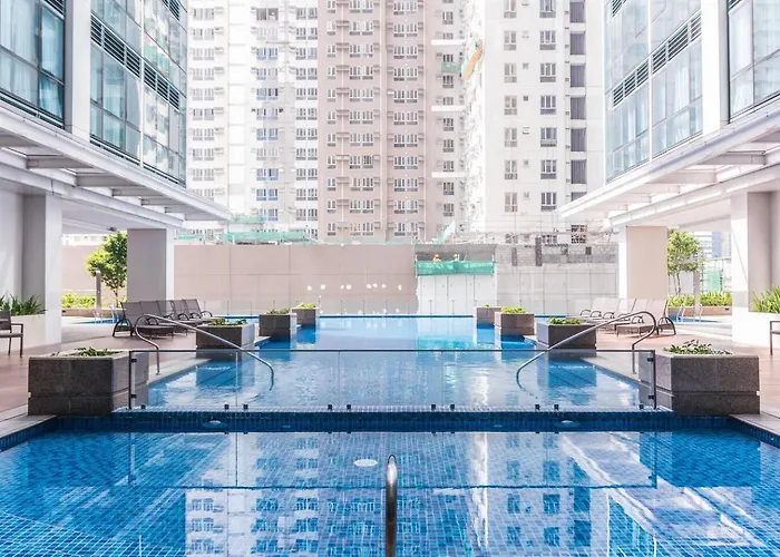 Aparthotel One Bedroom Unit Beside Uptown Mall Bgc