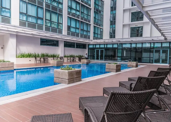 One Bedroom Unit Beside Uptown Mall Bgc