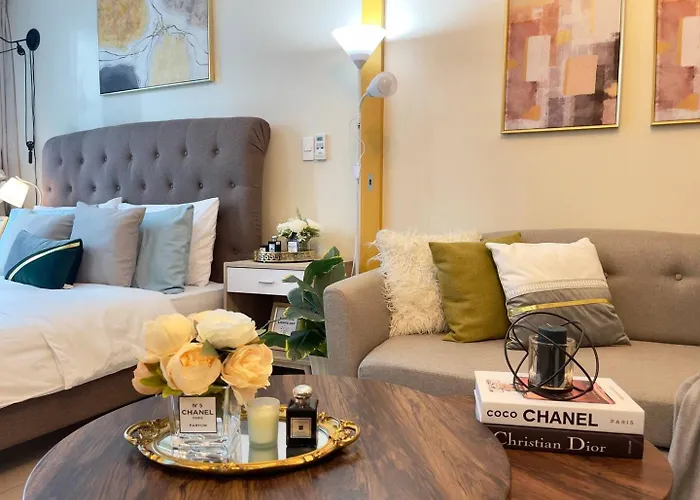 One Bedroom Unit Beside Uptown Mall Bgc Manila