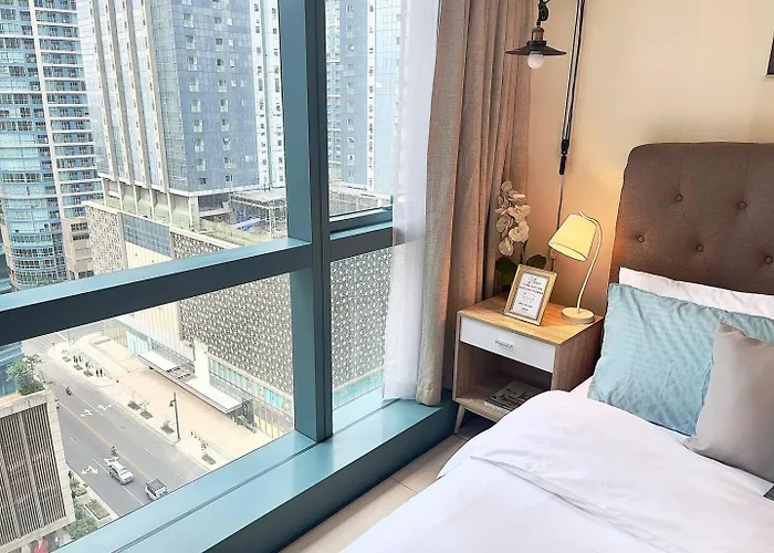 One Bedroom Unit Beside Uptown Mall Bgc 3* Manila